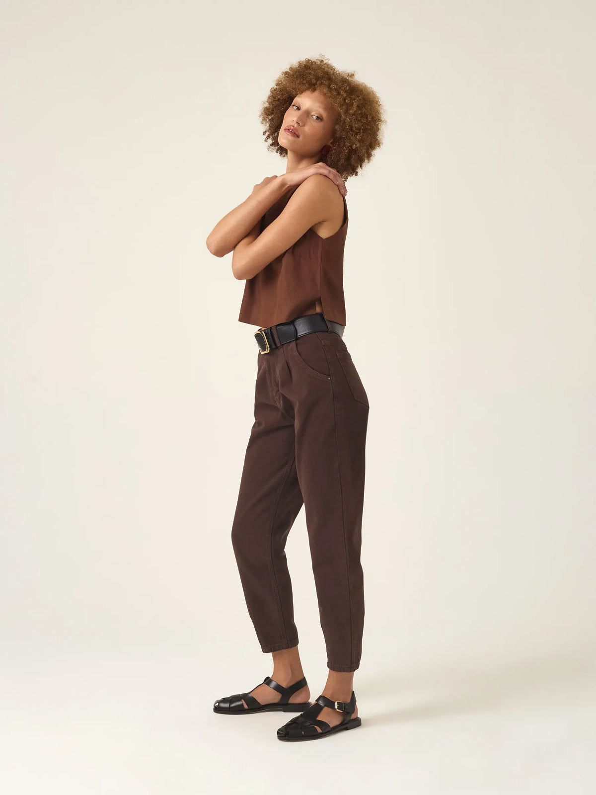 Calça Jeans Slouchy Cacau Marrom Escuro