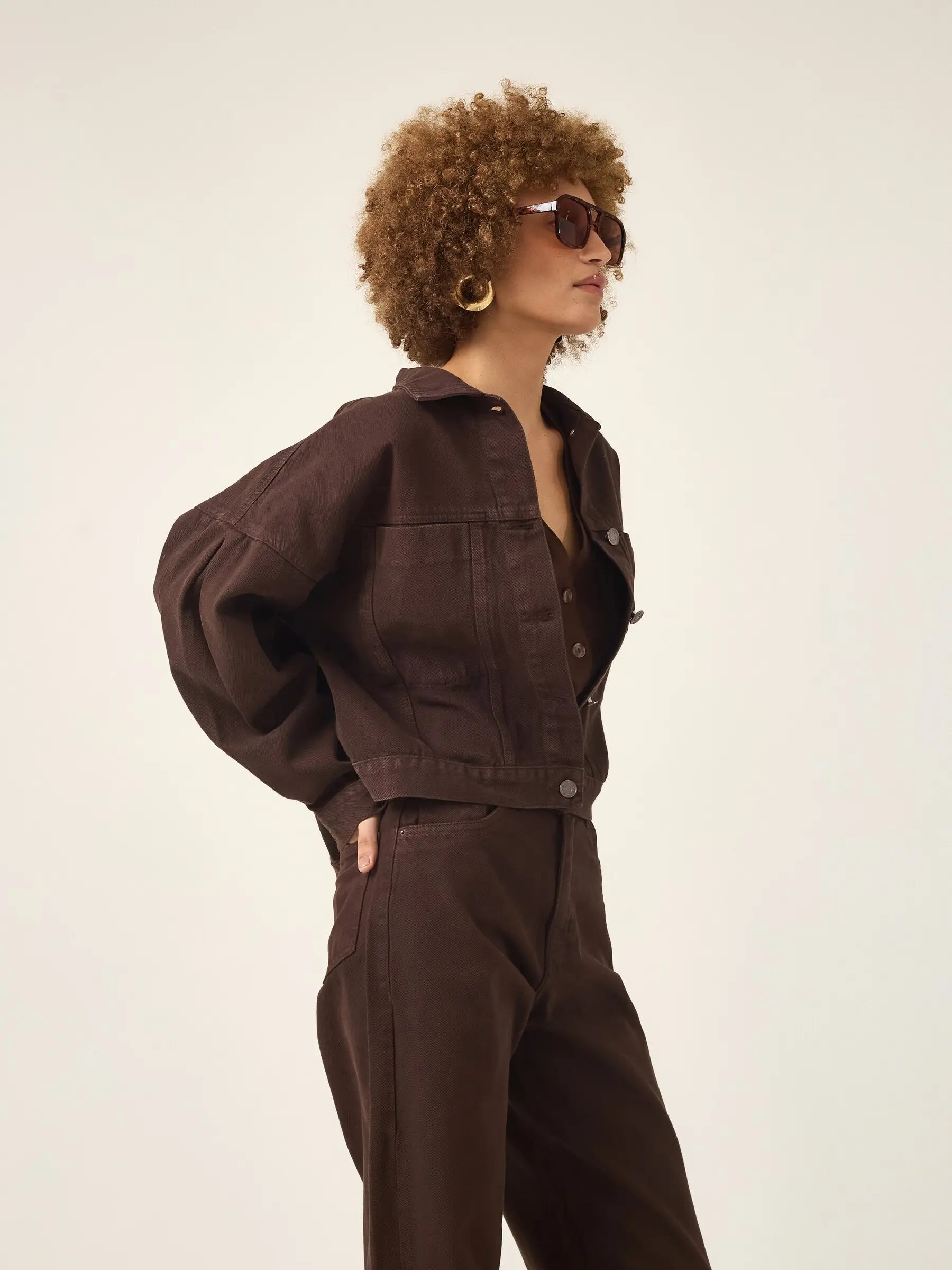 Jaqueta Jeans Oversized Andiroba Marrom Escuro