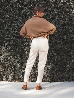 Calça Jeans Mom Jequitibá Bege