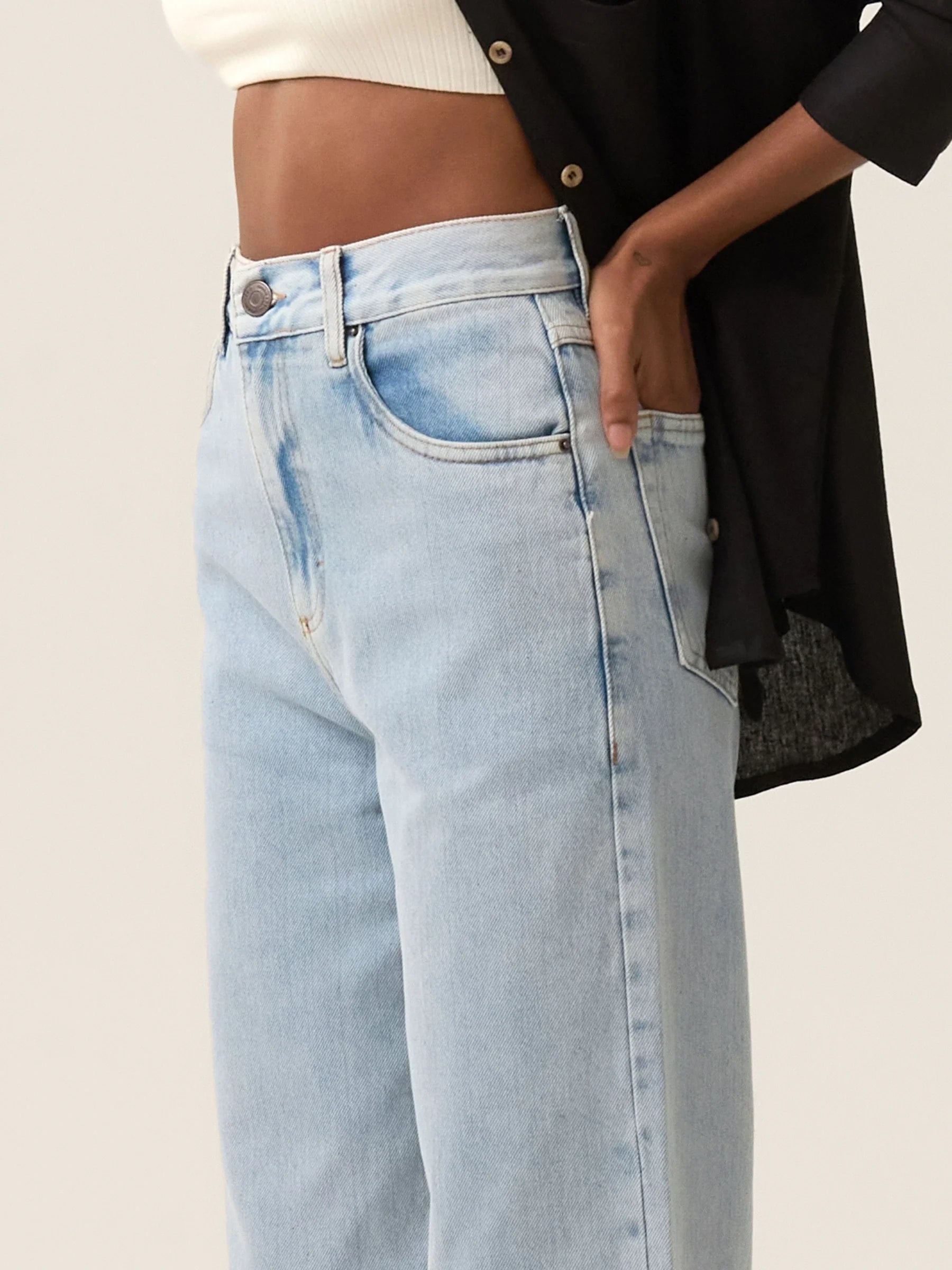 Calça Jeans Reta Araçá Azul Claro