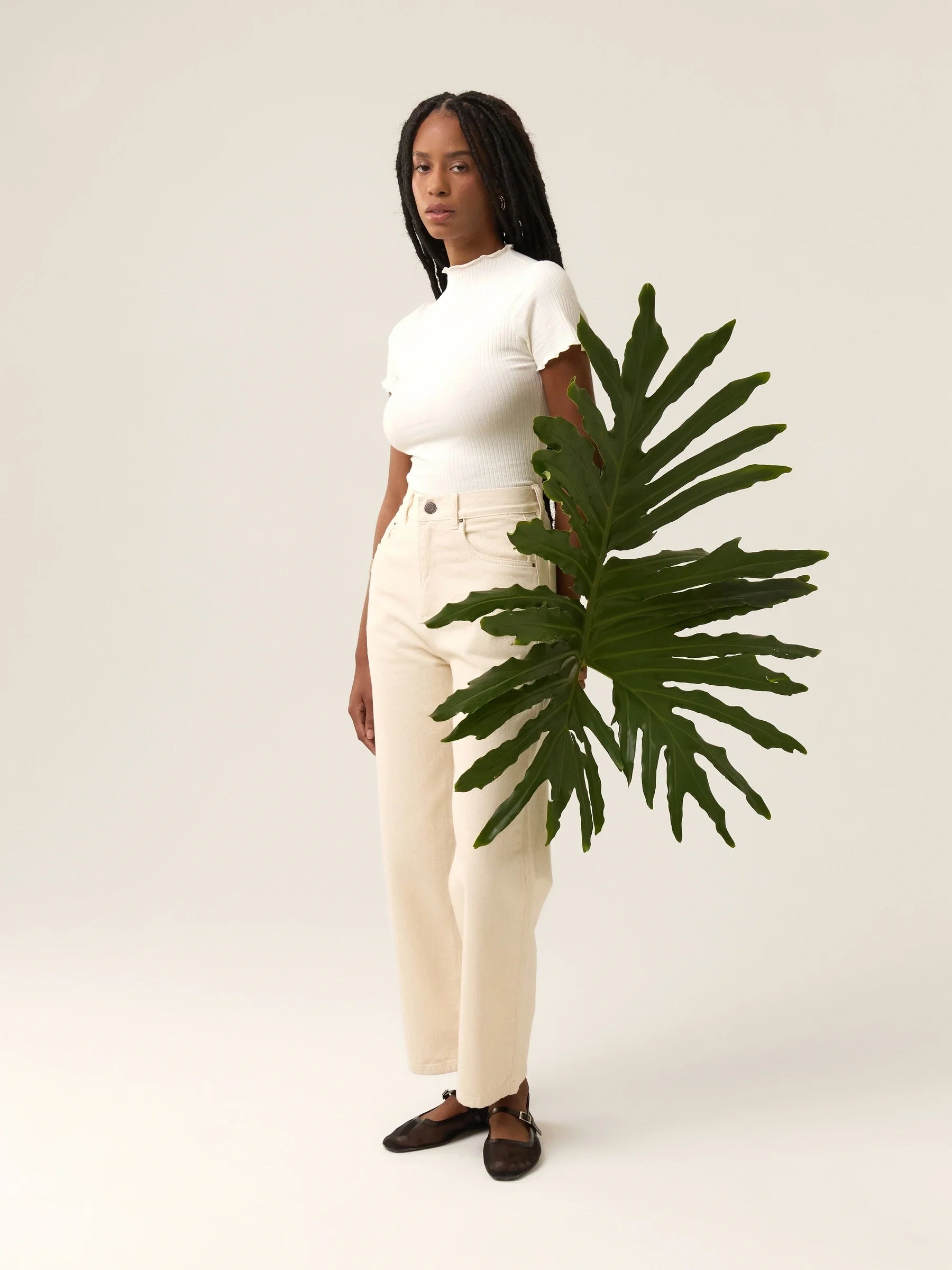 Calça Jeans Reta Araçá Bege