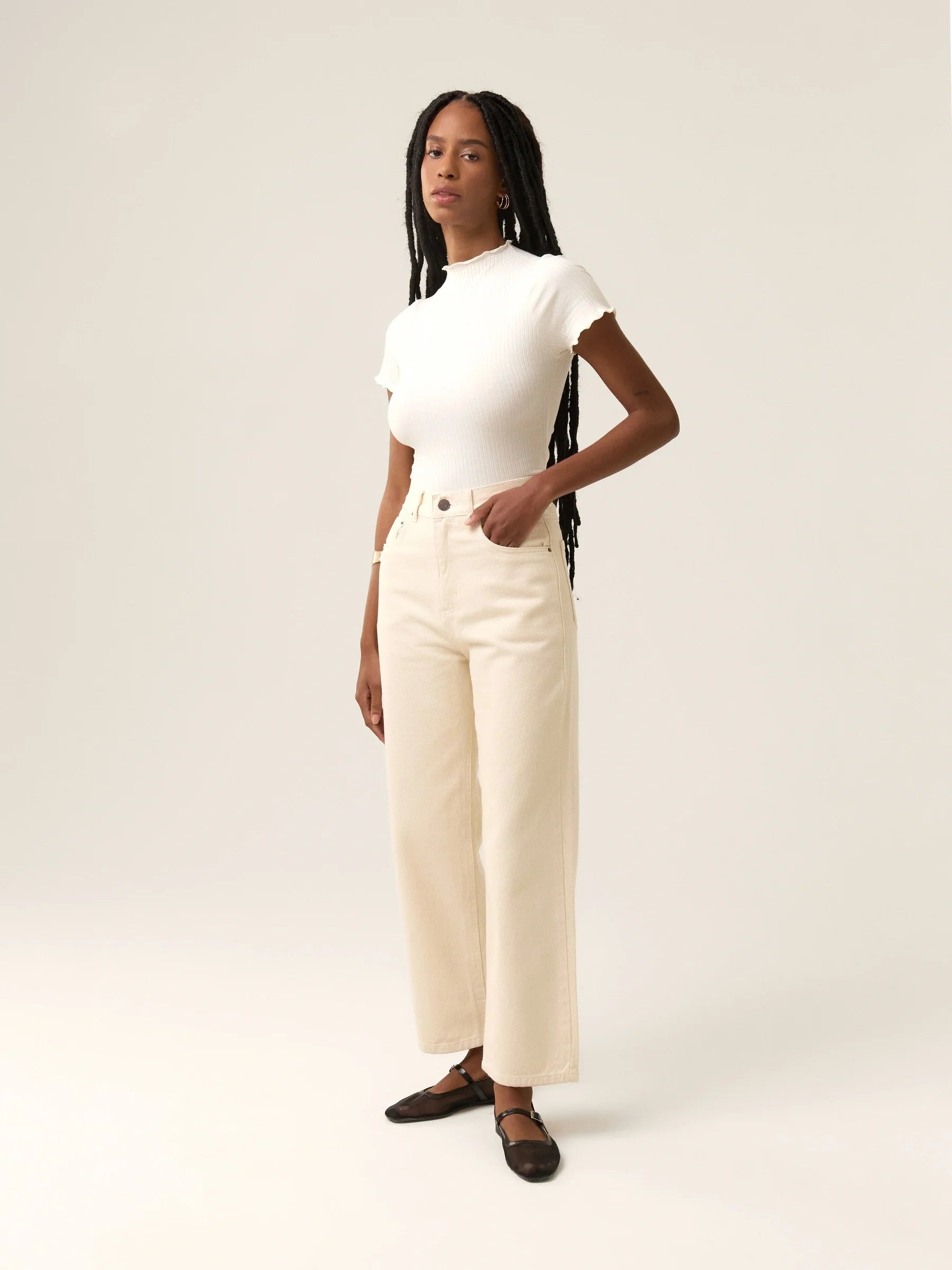 Calça Jeans Reta Araçá Bege