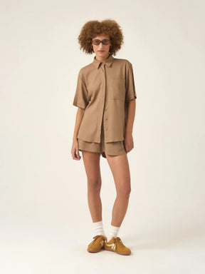 Camisa Jambo Marrom Claro