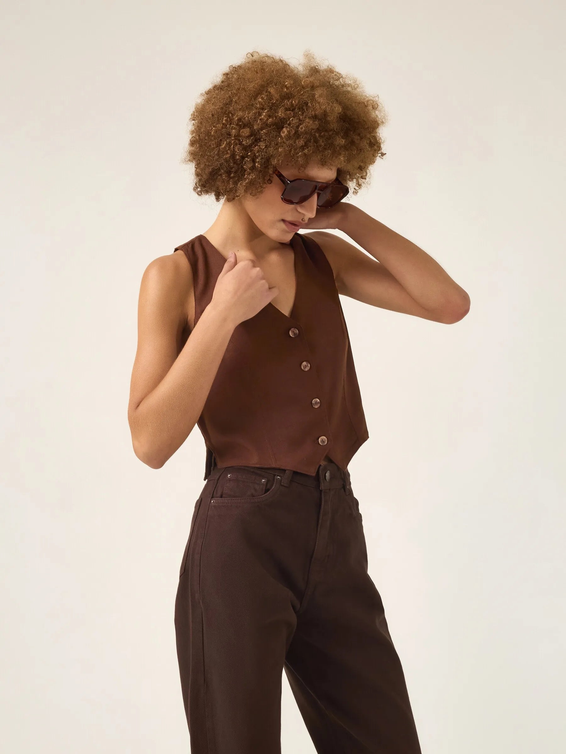 Colete Calêndula Marrom Escuro