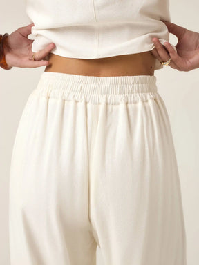 Calça Reta Petúnia Off White + Forro