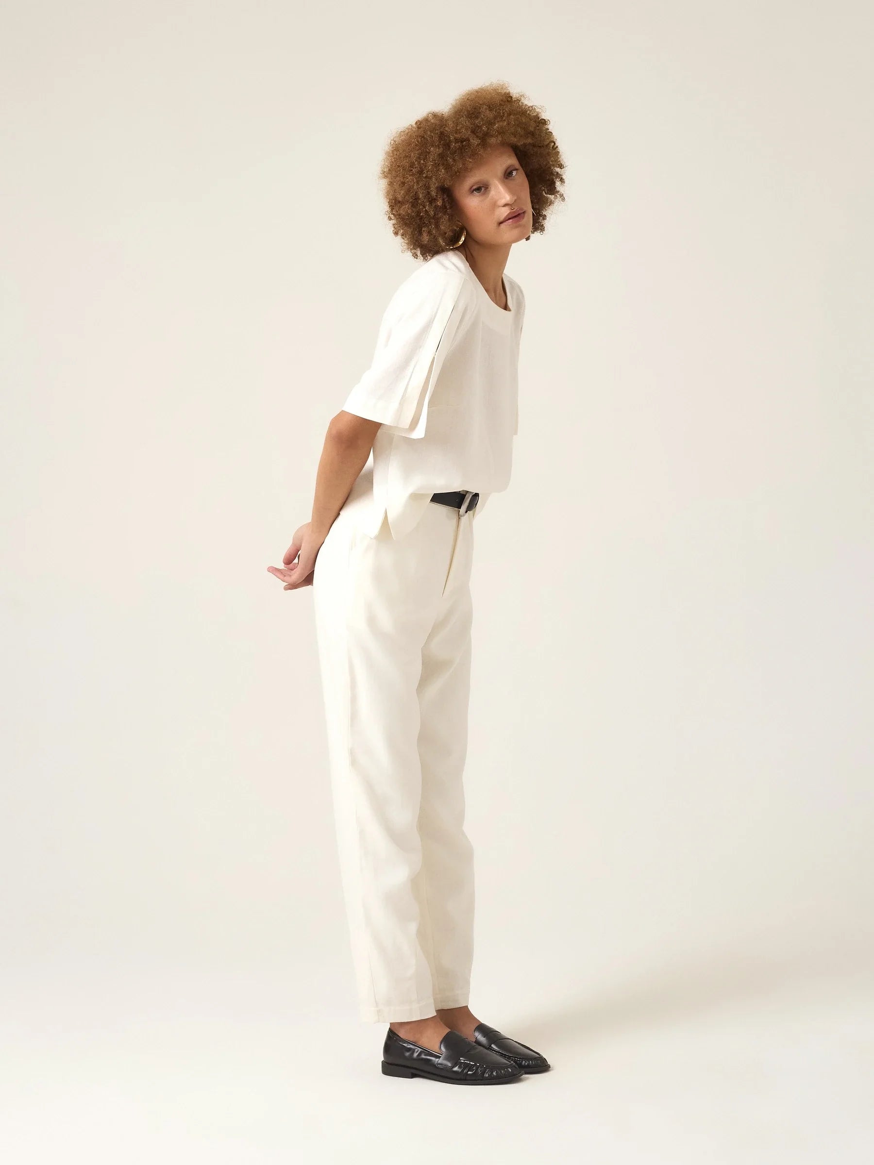 Calça Slouchy Íris Off White + Forro