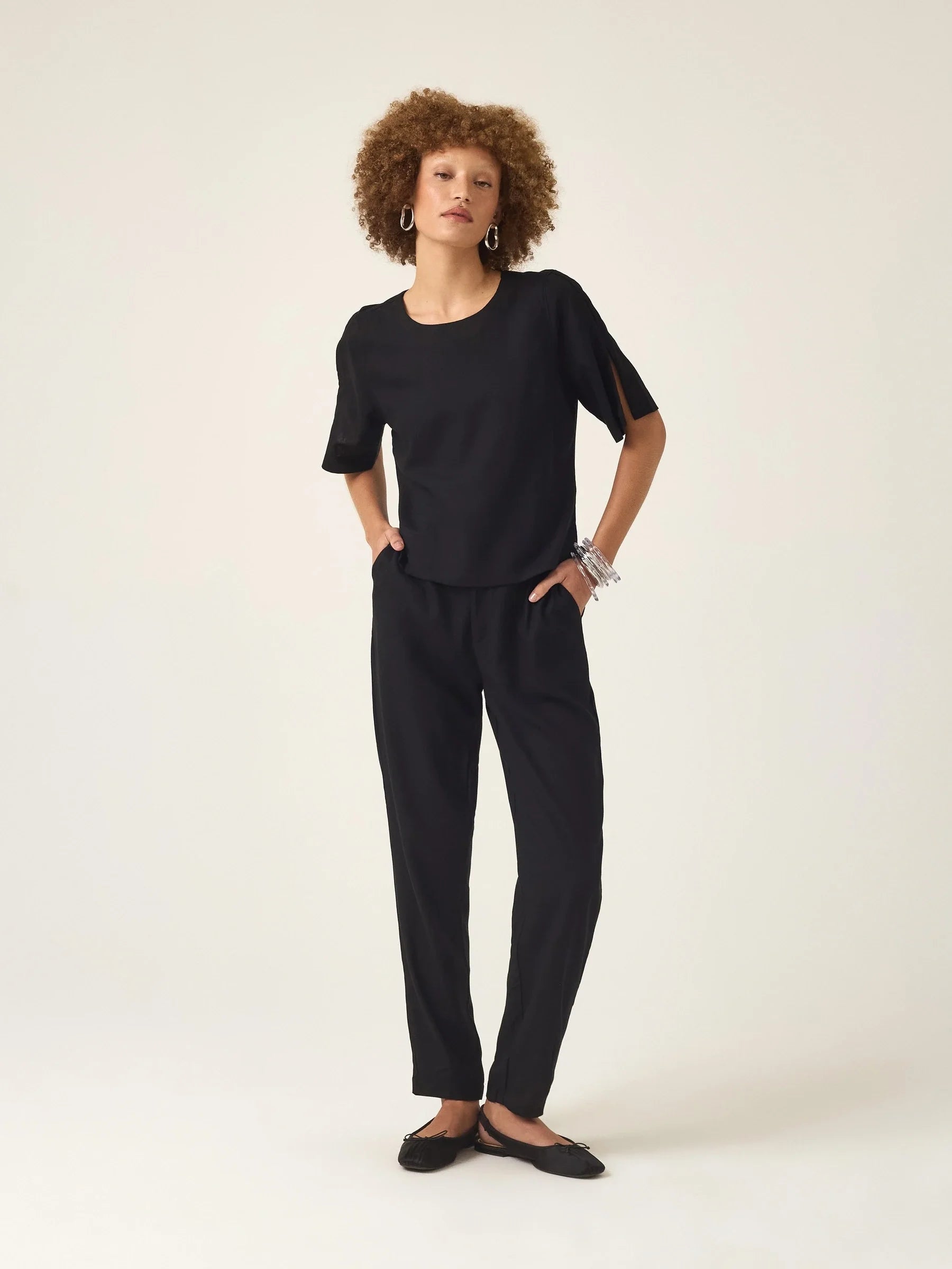 Calça Slouchy Íris Preta