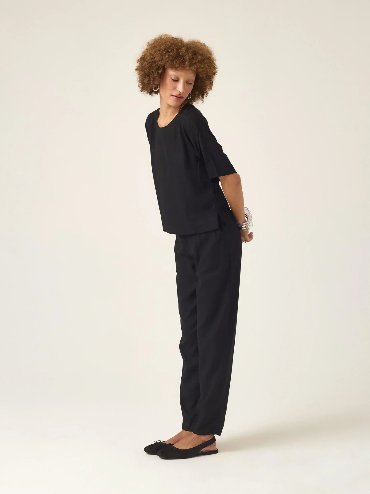 Calça Slouchy Íris Preta