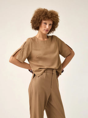 Blusa Tulipa Marrom Claro